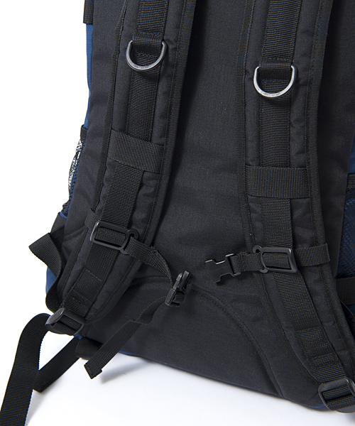 X-girl(エックスガール)の「ADVENTURE BACKPACK(バックパック/リュック・レディース・ブラック/レッド/ネイビー・ONE SIZE)」の4枚目の写真