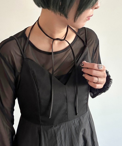 apres jour mignon(アプレジュールミニョン)の「ナイロン異素材キャミワンピース【ZOZOTOWN限定アイテム】(ワンピース・レディース・ネイビー/ブラック・MEDIUM/SMALL/X-LARGE)」の8枚目の写真