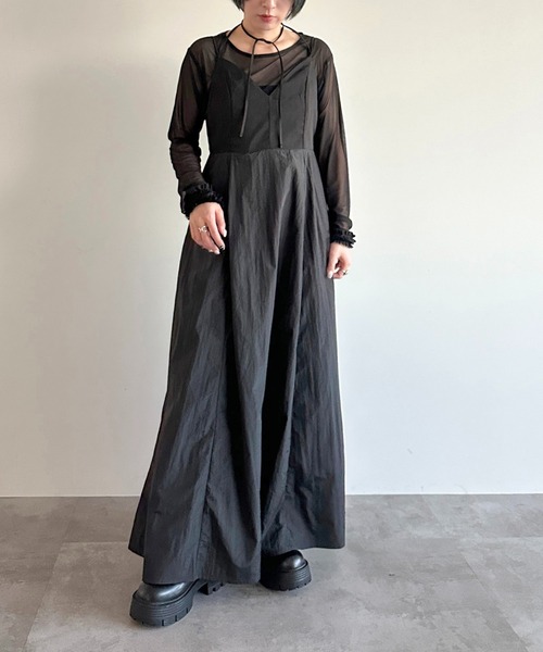 apres jour mignon(アプレジュールミニョン)の「ナイロン異素材キャミワンピース【ZOZOTOWN限定アイテム】(ワンピース・レディース・ネイビー/ブラック・MEDIUM/SMALL/X-LARGE)」の9枚目の写真