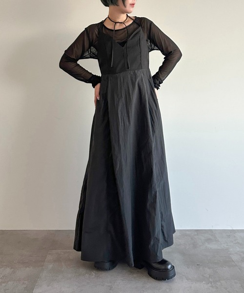 apres jour mignon(アプレジュールミニョン)の「ナイロン異素材キャミワンピース【ZOZOTOWN限定アイテム】(ワンピース・レディース・ネイビー/ブラック・MEDIUM/SMALL/X-LARGE)」の12枚目の写真