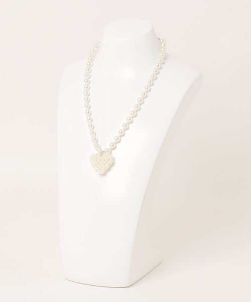 LOWRYS FARM（ローリーズファーム）の「パールアミハートネックレス　102435（ネックレス・レディース・アイボリー/その他・FREE）」の4枚目の写真