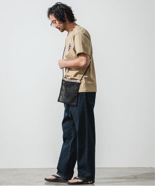 OFFSHORE(オフショア)の「【コラボ企画】OS×WEEKEND(ER) SACOCHE/オフショア×WEEKEND(ER) サコッシュ(ボディバッグ/ウエストポーチ・メンズ・ブラック・FREE)」の5枚目の写真