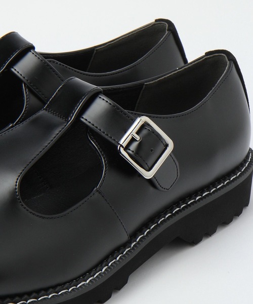 niko and（ニコアンド）の「Tストラッププレーントゥ（その他