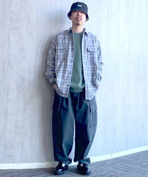 niko and...(ニコアンド)の「Tストラッププレーントゥ(その他シューズ・メンズ・ブラック・MEDIUM/LARGE)」の20枚目の写真