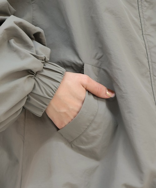 Social GIRL（ソーシャルガール）の「スタンドカラー モンスターパーカー モンスターコート（マウンテンパーカー・レディース・アイボリー/グレイッシュベージュ/カーキ/ブラック・M/L）」の13枚目の写真