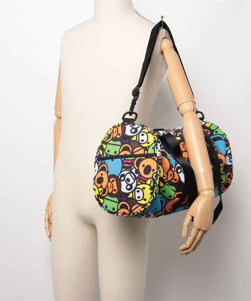 A BATHING APE（アベイシングエイプ）の「ALL FRIENDS DOFFLE BAG（ボストンバッグ・メンズ・マルチ・FREE）」の2枚目の写真