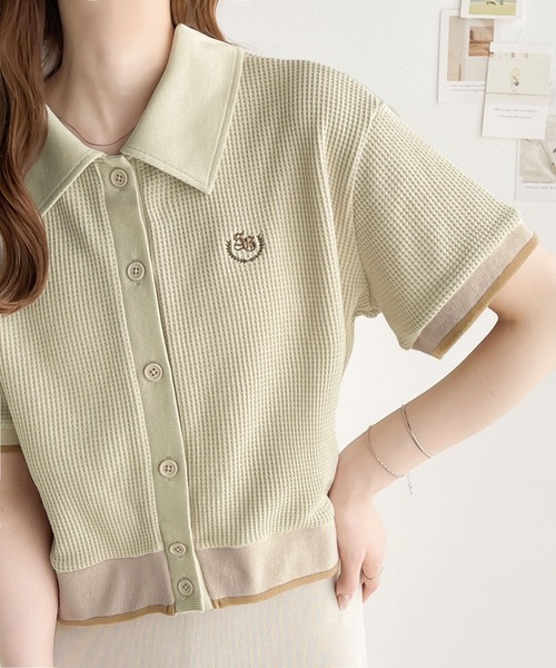 classicalelf（クラシカルエルフ）の「大人レディな正統派。胸刺繍ワッフル短丈ポロカーデ（ポロシャツ・レディース・ブラック/オレンジ/ホワイト/ベージュ・LARGE/MEDIUM/SMALL/X-LARGE）」の14枚目の写真