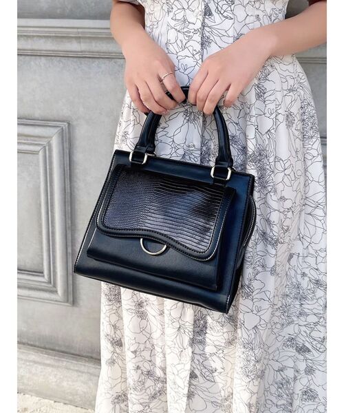 RESEXXY(リゼクシー)の「ゴールドポイントハンドバッグ(ハンドバッグ・レディース・ベージュ/ブラック/アイボリー・FREE)」の3枚目の写真