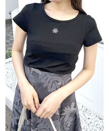 MERCURYDUO | エンブロイダリーワンポイントロゴTシャツ(Tシャツ/カットソー)