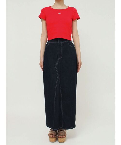 MERCURYDUO（マーキュリーデュオ）の「エンブロイダリーワンポイントロゴTシャツ（Tシャツ/カットソー・レディース・ブラック/レッド/オフホワイト・FREE）」の19枚目の写真