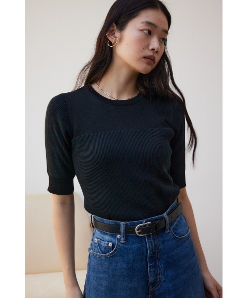 AZUL by moussy（アズールバイマウジー）の「シアー切替5分袖リブニットトップス（Tシャツ/カットソー・レディース・ブルー/ブラック/ライトグレー・FREE）」の4枚目の写真