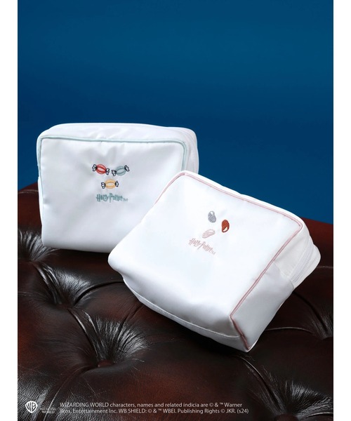 Green　Parks（グリーンパークス）の「ハリーポッター/スクエアポーチ（ポーチ・レディース・ブルー/ピンク・FREE）」の3枚目の写真