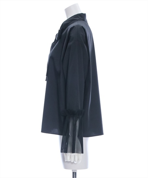 clear（クリア）の「≪再入荷≫袖口チュール切替リボンブラウス[着回し力抜群 ガーリー]（シャツ/ブラウス・レディース・ブラック/オフホワイト・F）」の4枚目の写真
