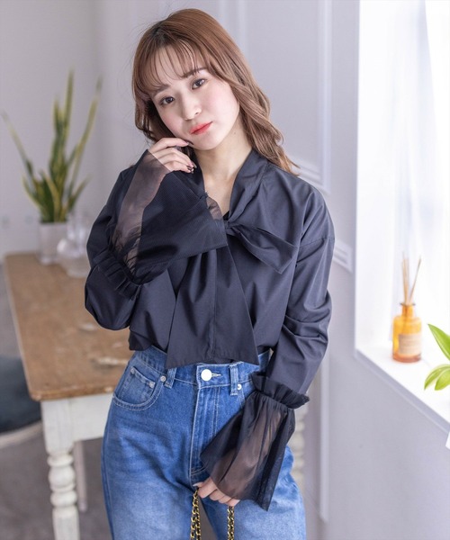 clear（クリア）の「≪再入荷≫袖口チュール切替リボンブラウス[着回し力抜群 ガーリー]（シャツ/ブラウス・レディース・ブラック/オフホワイト・F）」の12枚目の写真