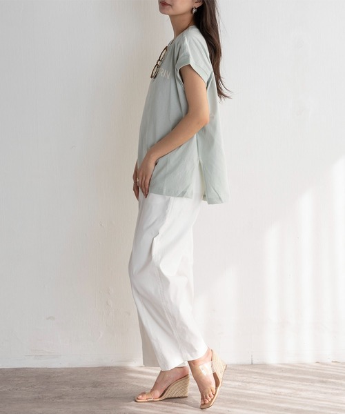 EUCLAID（エウクレイド）の「フレンチスリーブロゴＴシャツ（Tシャツ/カットソー・レディース・ライトグリーン/オフホワイト/チャコールグレー・38）」の10枚目の写真