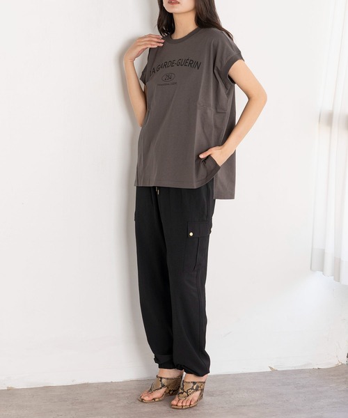 EUCLAID（エウクレイド）の「フレンチスリーブロゴＴシャツ（Tシャツ/カットソー・レディース・ライトグリーン/オフホワイト/チャコールグレー・38）」の16枚目の写真