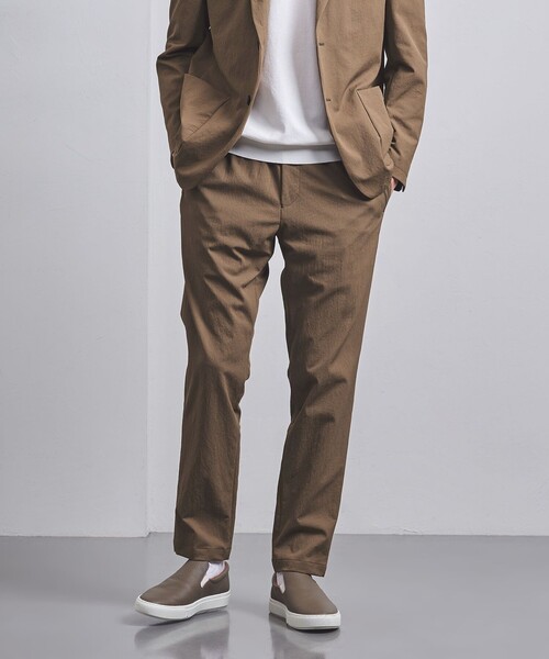 UNITED ARROWS（ユナイテッドアローズ）の「ドビー オールギャザー イージーパンツ COZY -ウォッシャブル・撥水・ストレッチ-（その他パンツ・メンズ・ブラック/ネイビー/モカ・S/M/L/XL）」の4枚目の写真
