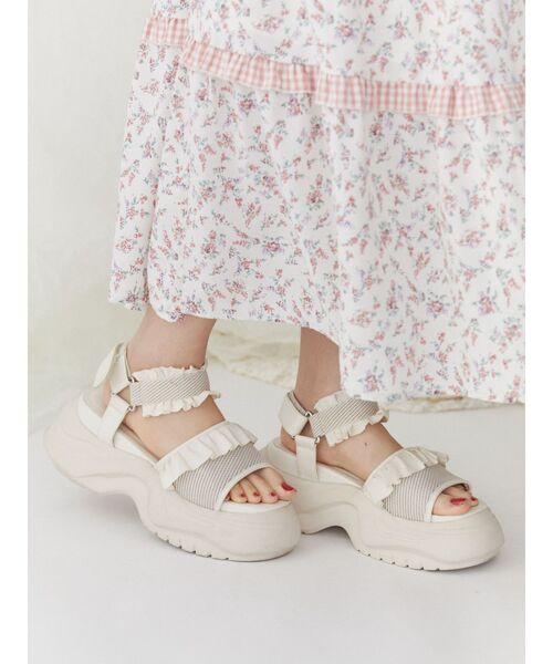 merry jenny（メリージェニー）の「【ZOZOTOWN限定】フリルメッシュスニーカーサンダル（サンダル・レディース・ブラック/ピンク/アイボリー・MEDIUM/LARGE）」の18枚目の写真