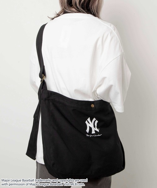 MLB(メジャーリーグベースボール)の「WEGO/MLBキャンバスショルダーバッグ(ショルダーバッグ・メンズ・その他1/その他2/その他3/その他4/その他5・FREE)」の4枚目の写真