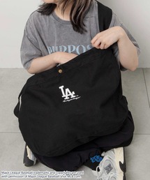 WEGO/MLBキャンバスショルダーバッグ