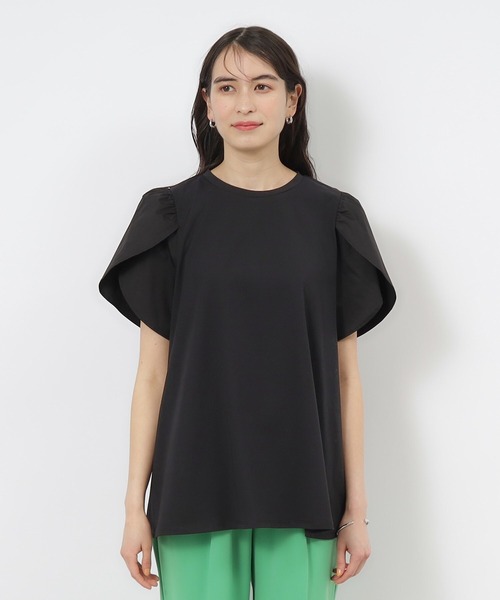 OPAQUE.CLIP(オペークドットクリップ)の「◆チューリップスリーブカットソー【洗濯機洗い可】(Tシャツ/カットソー・レディース・ホワイト/ブラック/ブルー/ベージュ・40/38/42/36)」の6枚目の写真