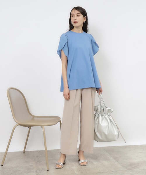 OPAQUE.CLIP(オペークドットクリップ)の「◆チューリップスリーブカットソー【洗濯機洗い可】(Tシャツ/カットソー・レディース・ホワイト/ブラック/ブルー/ベージュ・40/38/42/36)」の10枚目の写真