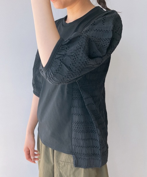 AS KNOW AS plus(アズノゥアズプラス)の「◎カットソーと布帛切り替え パフスリーブプルオーバー(Tシャツ/カットソー・レディース・ブラック系/ホワイト系/ブルー系/ブルー系1/ホワイト系1/ネイビー系/グリーン系/ブルー系2・FREE)」の18枚目の写真