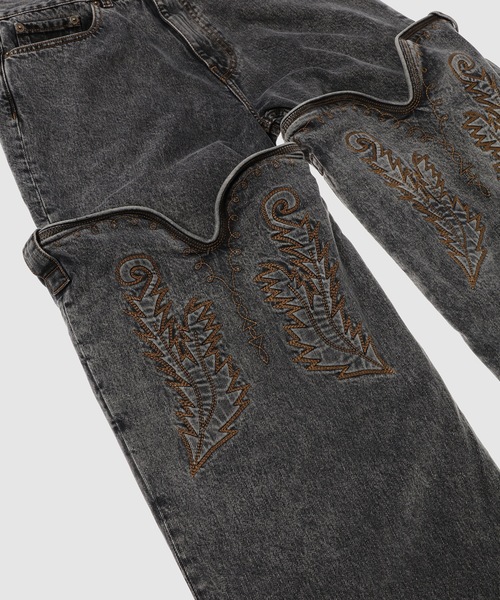 Y/Project（ワイプロジェクト）の「EVERGREEN MAXI COWBOY CUFF JEANS（デニムパンツ・メンズ・ブラック・29/30/31）」の5枚目の写真