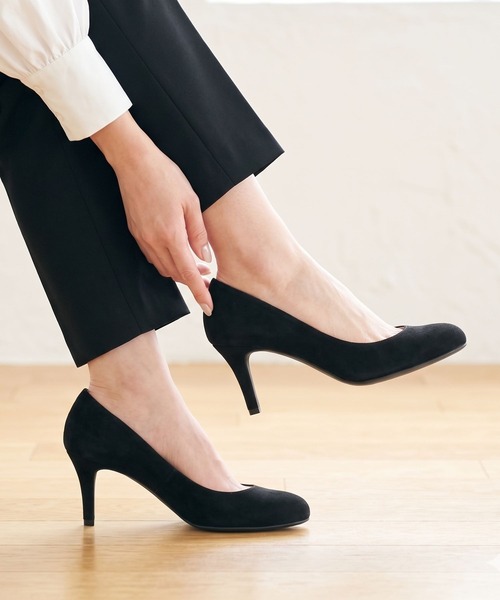 SEVEN TWELVE THIRTY(セヴントゥエルヴサーティー)の「LovelyWalk ラウンドトゥパンプス(パンプス・レディース・ブラック/ブラック系その他/Black/グレイッシュベージュ/ライトピンク/ネイビー・24.5cm/23cm/24cm/22.5cm/22cm/23.5cm)」の3枚目の写真