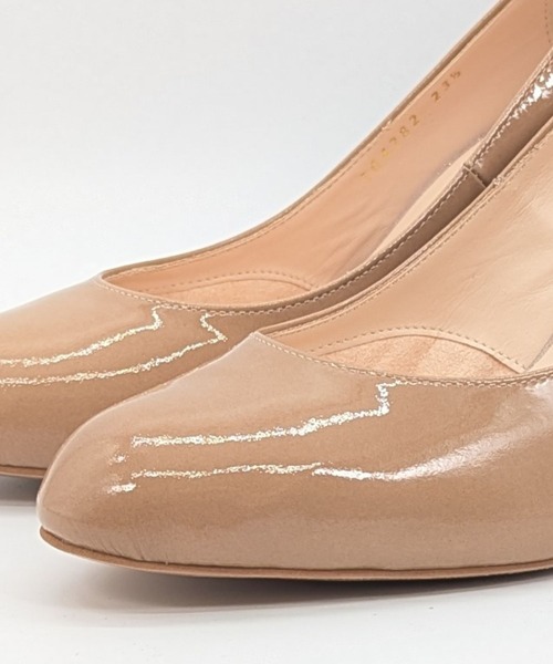 SEVEN TWELVE THIRTY(セヴントゥエルヴサーティー)の「LovelyWalk ラウンドトゥパンプス(パンプス・レディース・ブラック/ブラック系その他/Black/グレイッシュベージュ/ライトピンク/ネイビー・24.5cm/23cm/24cm/22.5cm/22cm/23.5cm)」の7枚目の写真