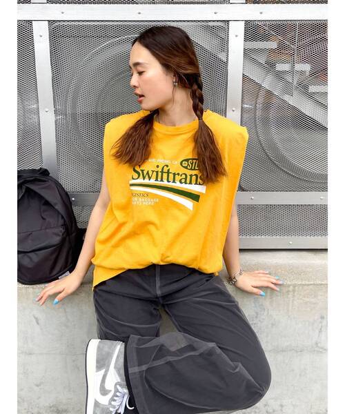 Ungrid(アングリッド)の「ヴィンテージロゴノースリトップス(Tシャツ/カットソー・レディース・オフホワイト/チャコールグレー/マスタード・FREE)」の3枚目の写真