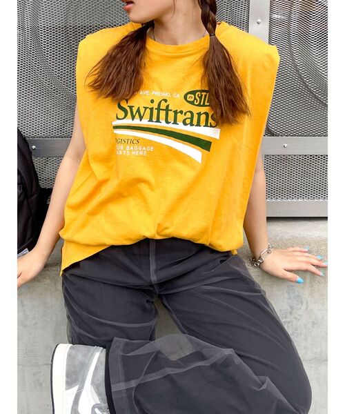 Ungrid(アングリッド)の「ヴィンテージロゴノースリトップス(Tシャツ/カットソー・レディース・オフホワイト/チャコールグレー/マスタード・FREE)」の6枚目の写真