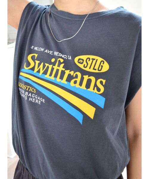 Ungrid(アングリッド)の「ヴィンテージロゴノースリトップス(Tシャツ/カットソー・レディース・オフホワイト/チャコールグレー/マスタード・FREE)」の11枚目の写真