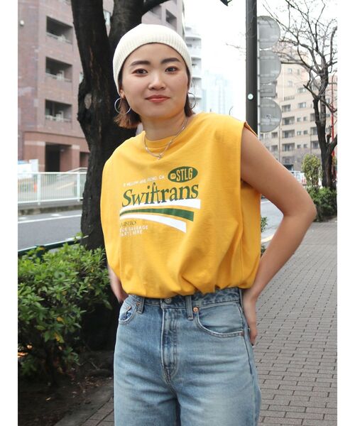 Ungrid(アングリッド)の「ヴィンテージロゴノースリトップス(Tシャツ/カットソー・レディース・オフホワイト/チャコールグレー/マスタード・FREE)」の15枚目の写真