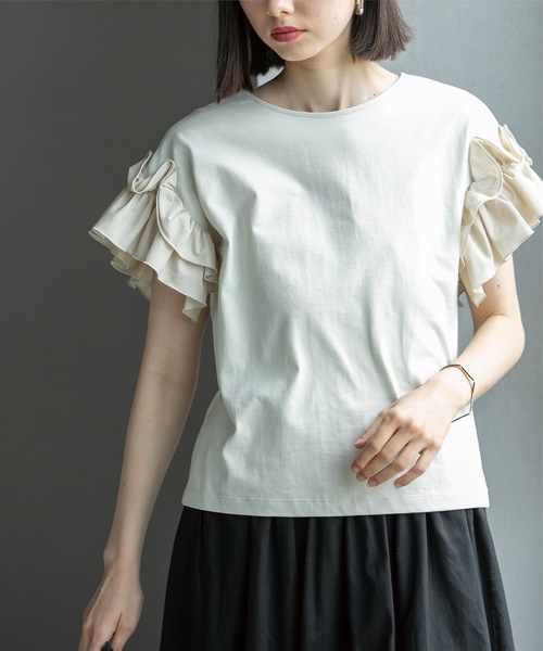 OPAQUE.CLIP(オペークドットクリップ)の「◆《美人百花掲載》フリルドッキングスリーブカットソー【洗濯機洗い可】(Tシャツ/カットソー・レディース・ブルー系その他/ホワイト/ブラック/ライトベージュ・36/38/40/42)」の14枚目の写真