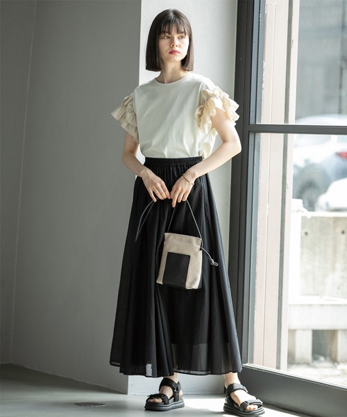 OPAQUE.CLIP(オペークドットクリップ)の「◆《美人百花掲載》フリルドッキングスリーブカットソー【洗濯機洗い可】(Tシャツ/カットソー・レディース・ブルー系その他/ホワイト/ブラック/ライトベージュ・36/38/40/42)」の17枚目の写真