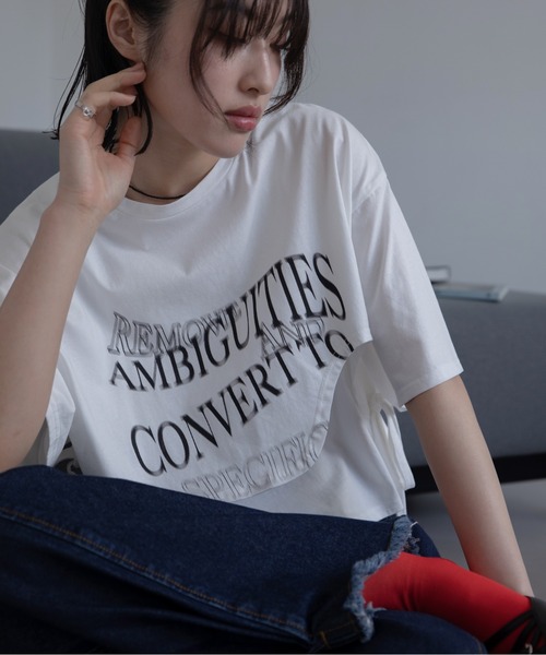 VACANCY(ヴァカンシー)の「レイヤードウェーブロゴトップス(Tシャツ/カットソー・レディース・ライトグレー/ブラック/ホワイト/ブルー・FREE)」の7枚目の写真
