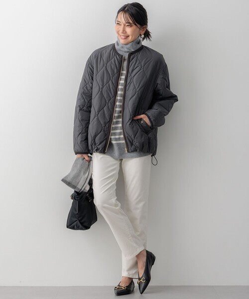 23区(ニジュウサンク)の「カシミヤ チェック マフラー(マフラー・レディース・ダークグリーン系3/オレンジ系3/ベージュ系3/グレー系3・F)」の16枚目の写真