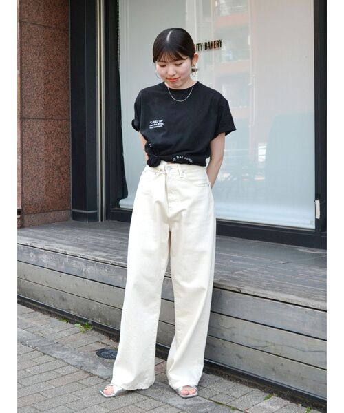 Ungrid（アングリッド）の「ミックスロゴエンブロイダリーTee（Tシャツ/カットソー・レディース・オフホワイト/ピンク/ブラック/グリーン・FREE）」の17枚目の写真