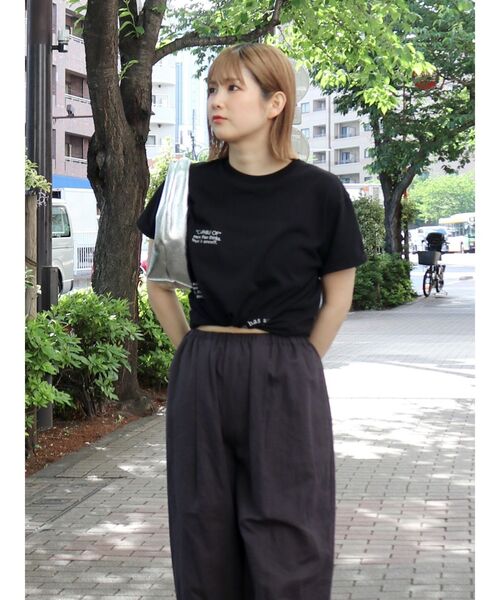 Ungrid（アングリッド）の「ミックスロゴエンブロイダリーTee（Tシャツ/カットソー・レディース・オフホワイト/ピンク/ブラック/グリーン・FREE）」の19枚目の写真