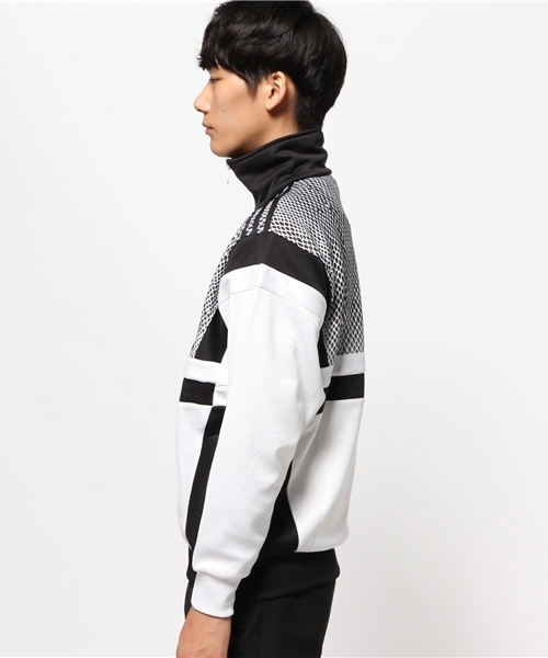 adidas ヘビ柄 三本線ジャージ レア商品 Yahoo!オークション -「adidas 蛇」の落札相場・落札価格