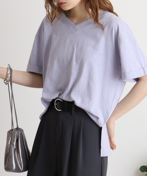 atONE(アットワン)の「オーバーサイズVネックTee(Tシャツ/カットソー・レディース・ブラック/ブルー系その他2/カーキ/オフホワイト/パープル系その他/パープル系その他2/ブルー系その他/モカ/ピンク系その他3/ピンク系その他4/ベージュ/ネイビー・M/L)」の20枚目の写真