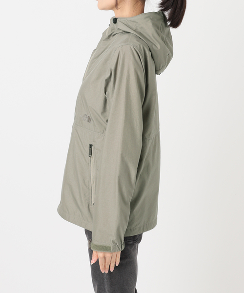 THE NORTH FACE(ザノースフェイス)の「【THE NORTH FACE】 COMPACTJACKET:マウンテンパーカー(マウンテンパーカー・レディース・ライトグレー・LARGE)」の16枚目の写真