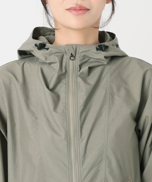 THE NORTH FACE(ザノースフェイス)の「【THE NORTH FACE】 COMPACTJACKET:マウンテンパーカー(マウンテンパーカー・レディース・ライトグレー・LARGE)」の14枚目の写真