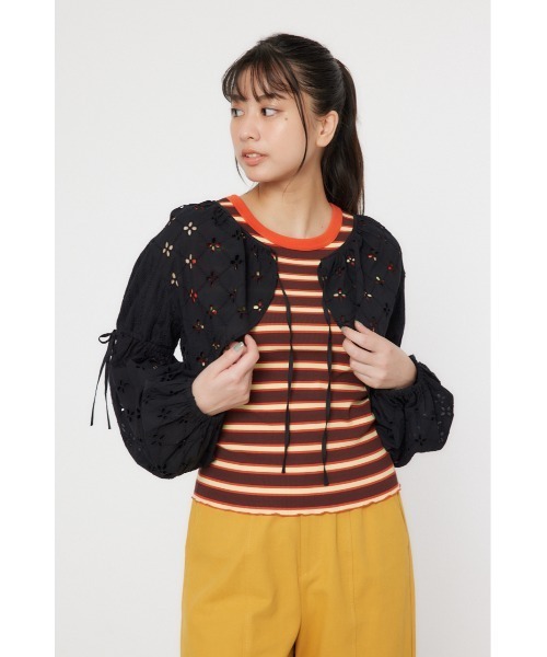 RODEO CROWNS WIDE BOWL（ロデオクラウンズワイドボウル）の「カットワークレースボレロ 2（カーディガン/ボレロ・レディース・カーキ/ブラック/アイボリー・FREE）」の11枚目の写真