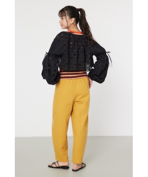 RODEO CROWNS WIDE BOWL（ロデオクラウンズワイドボウル）の「カットワークレースボレロ 2（カーディガン/ボレロ・レディース・カーキ/ブラック/アイボリー・FREE）」の7枚目の写真