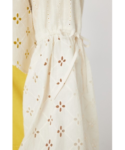 RODEO CROWNS WIDE BOWL（ロデオクラウンズワイドボウル）の「カットワークレースボレロ 2（カーディガン/ボレロ・レディース・カーキ/ブラック/アイボリー・FREE）」の14枚目の写真