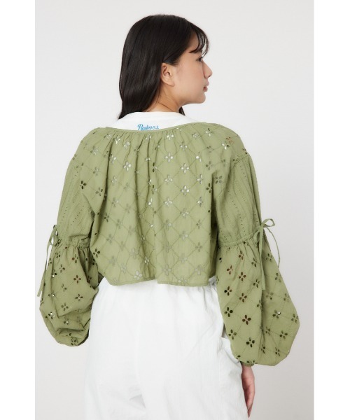 RODEO CROWNS WIDE BOWL（ロデオクラウンズワイドボウル）の「カットワークレースボレロ 2（カーディガン/ボレロ・レディース・カーキ/ブラック/アイボリー・FREE）」の4枚目の写真