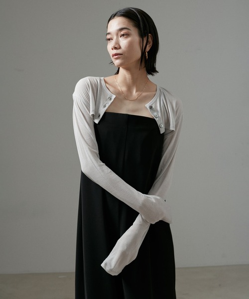 SALON adam et rope'（サロン アダム エ ロペ）の「UVケア シアーコットンショート丈カーディガン【セットアップ対応】（カーディガン/ボレロ・レディース・ライトグレー/ホワイト/ブラック・FREE）」の5枚目の写真