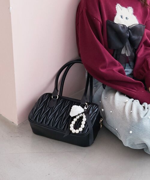 MAJESTIC LEGON（マジェスティックレゴン）の「チャームセット横長バッグ（ハンドバッグ・レディース・アイボリー/グレイッシュベージュ/ブラック/キャメル・FREE）」の19枚目の写真